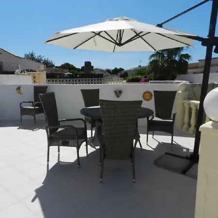 Casa Zinat 4 Pax Holiday home